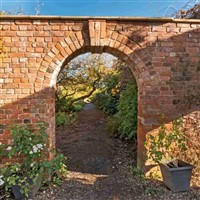 Scrampston Walled Garden And Parkland Trail Coach Trip
